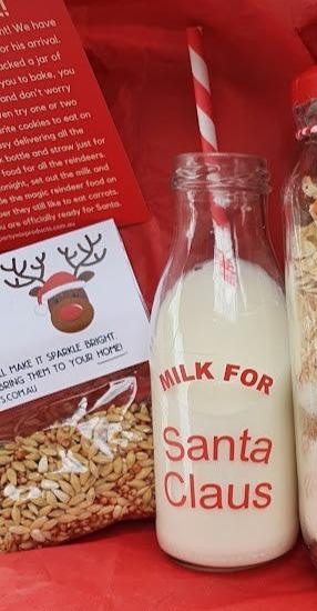 Milk for Santa Claus" Glass Bottle – Perfect for Christmas Eve Traditions! 🎅🥛