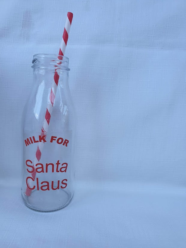 Milk for Santa Claus" Glass Bottle – Perfect for Christmas Eve Traditions! 🎅🥛